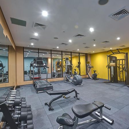 דובאי Abar Hotel Apartments Dip-1 מראה חיצוני תמונה