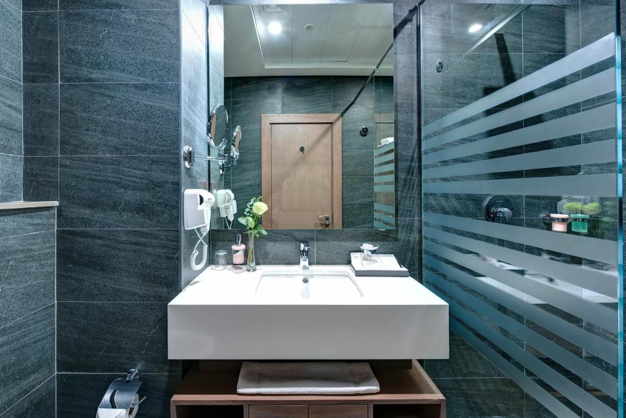 דובאי Abar Hotel Apartments Dip-1 מראה חיצוני תמונה