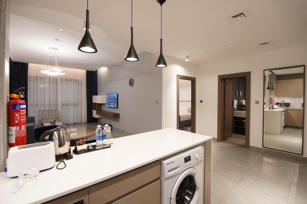 דובאי Abar Hotel Apartments Dip-1 מראה חיצוני תמונה