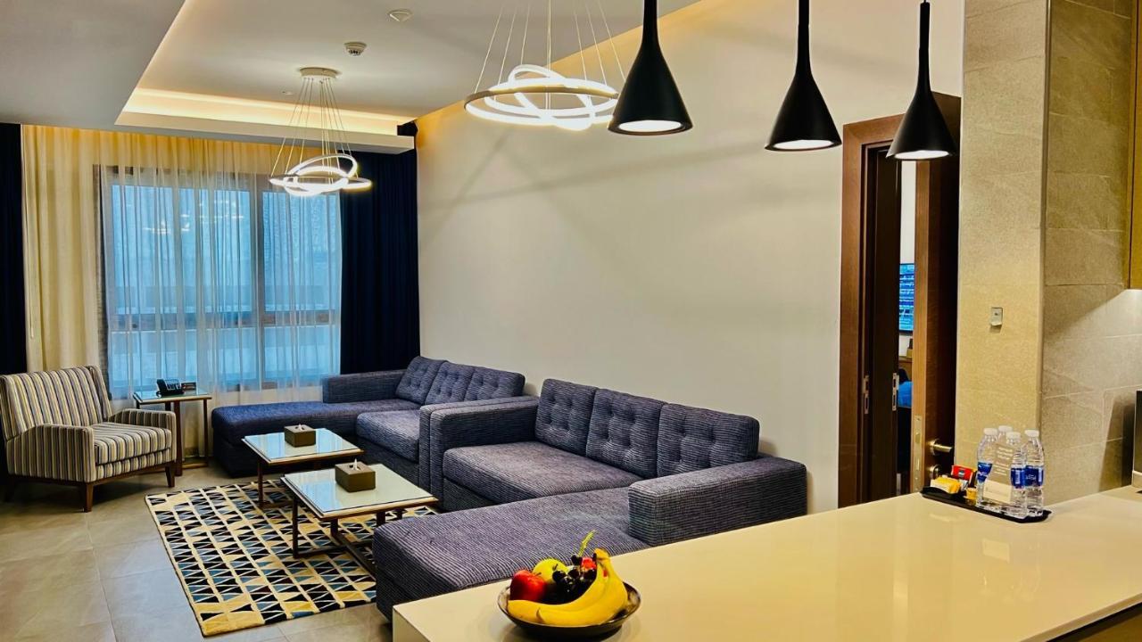 דובאי Abar Hotel Apartments Dip-1 מראה חיצוני תמונה