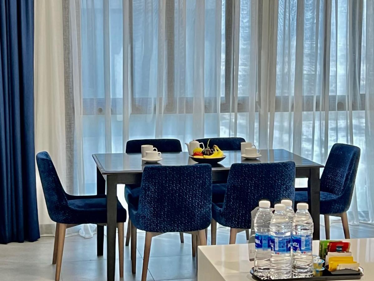 דובאי Abar Hotel Apartments Dip-1 מראה חיצוני תמונה