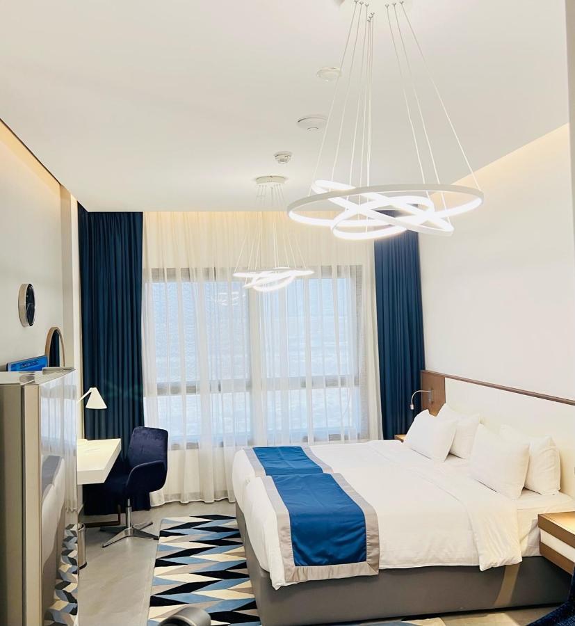 דובאי Abar Hotel Apartments Dip-1 מראה חיצוני תמונה